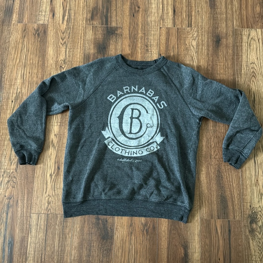 Women’s medium Barnabas Clothing Co. crewneck sweater. Great condition